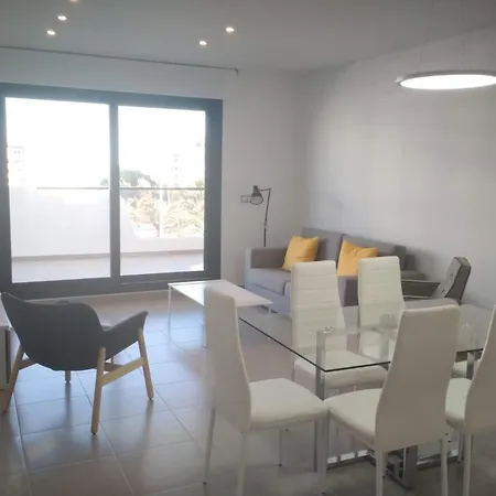 Moderno Con Piscina R35 By Novadesta * Arenales del Sol